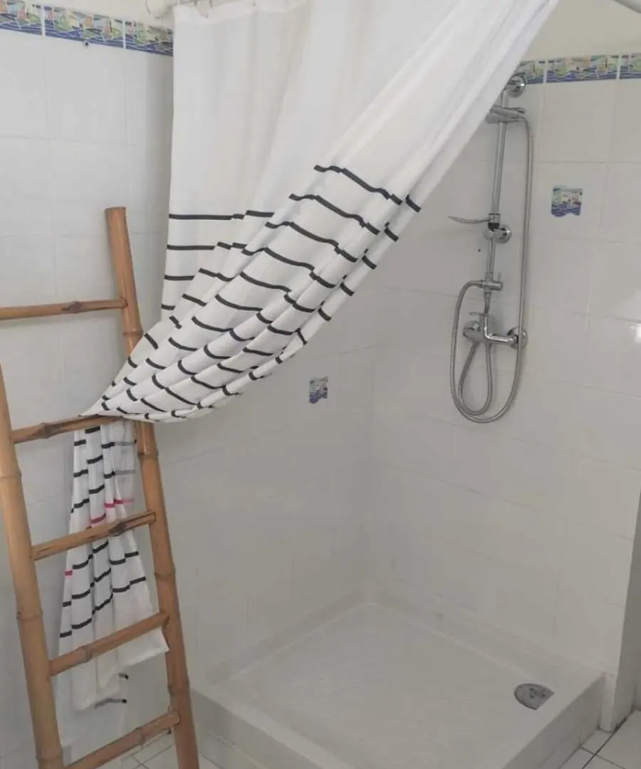 Apartament T2 Au Centre De Sainte-Anne Guadeloupe
